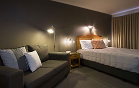 Papamoa accommodation ideal for two guests