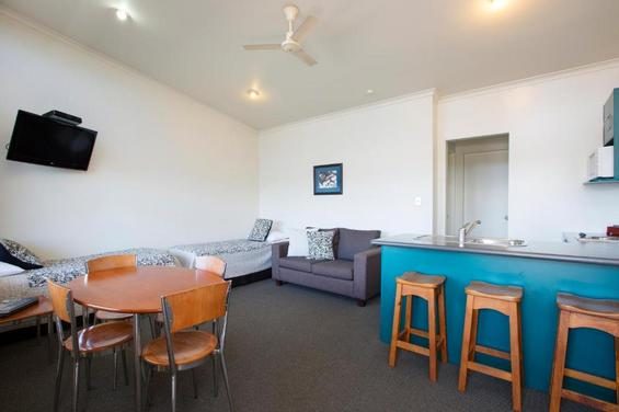1 Bedroom Unit Downstairs