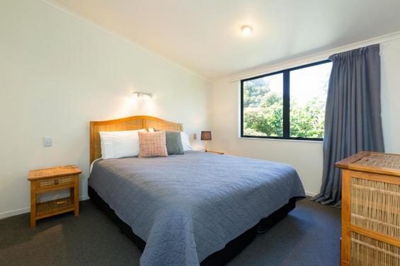 1 Bedroom Unit Upstairs